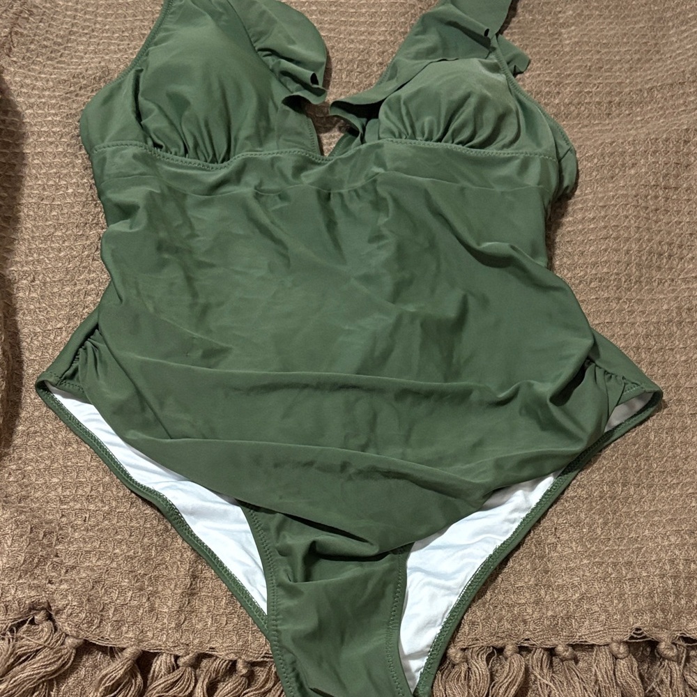 Cupshe Olive Green Ruffle One-Piece Swimsuit - Picture 2 of 5